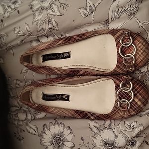 American Eagle shoes